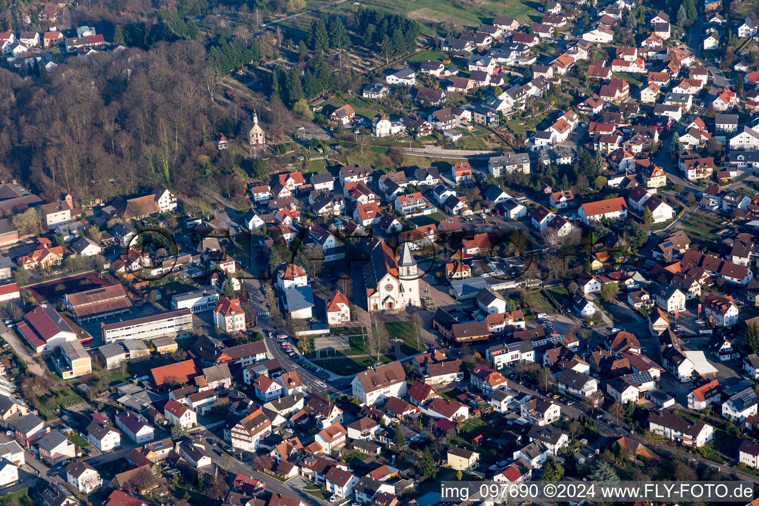 Vue aérienne de Saint-Stéphane à le quartier Oberachern in Achern dans le département Bade-Wurtemberg, Allemagne