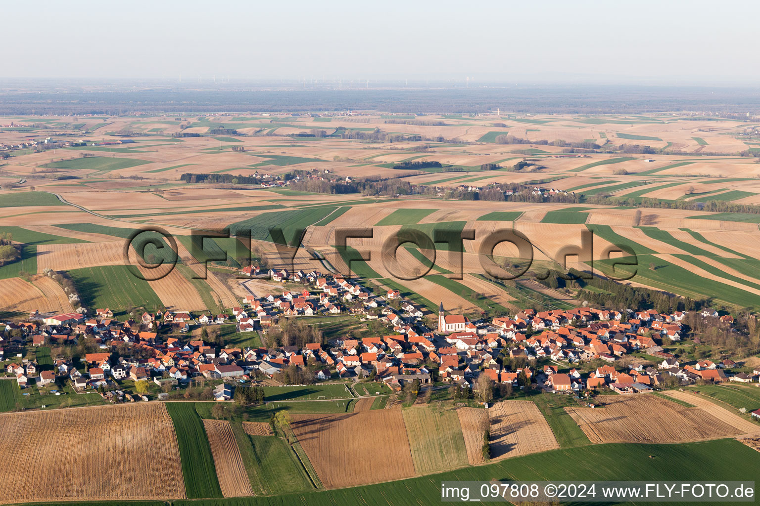 Image drone de Oberrœdern dans le département Bas Rhin, France