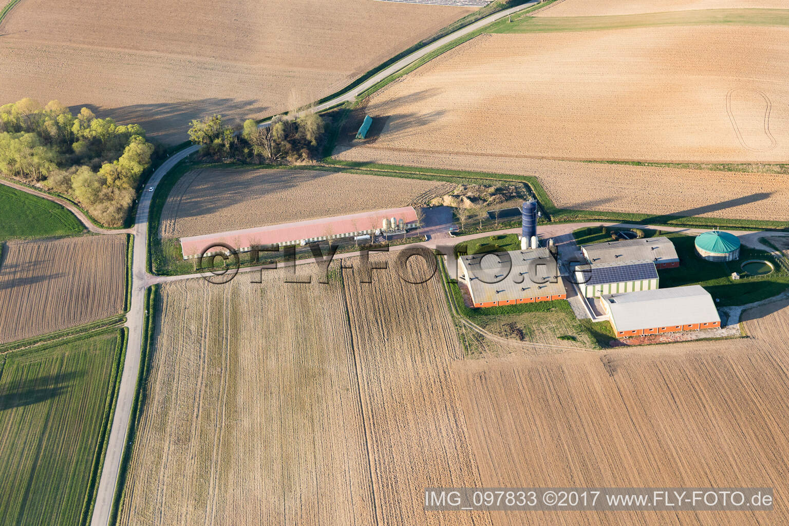 Vue aérienne de Trimbach dans le département Bas Rhin, France
