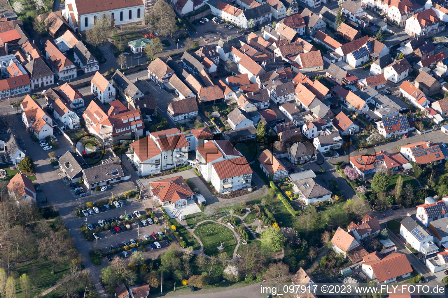 Quartier Herxheim in Herxheim bei Landau dans le département Rhénanie-Palatinat, Allemagne d'un drone