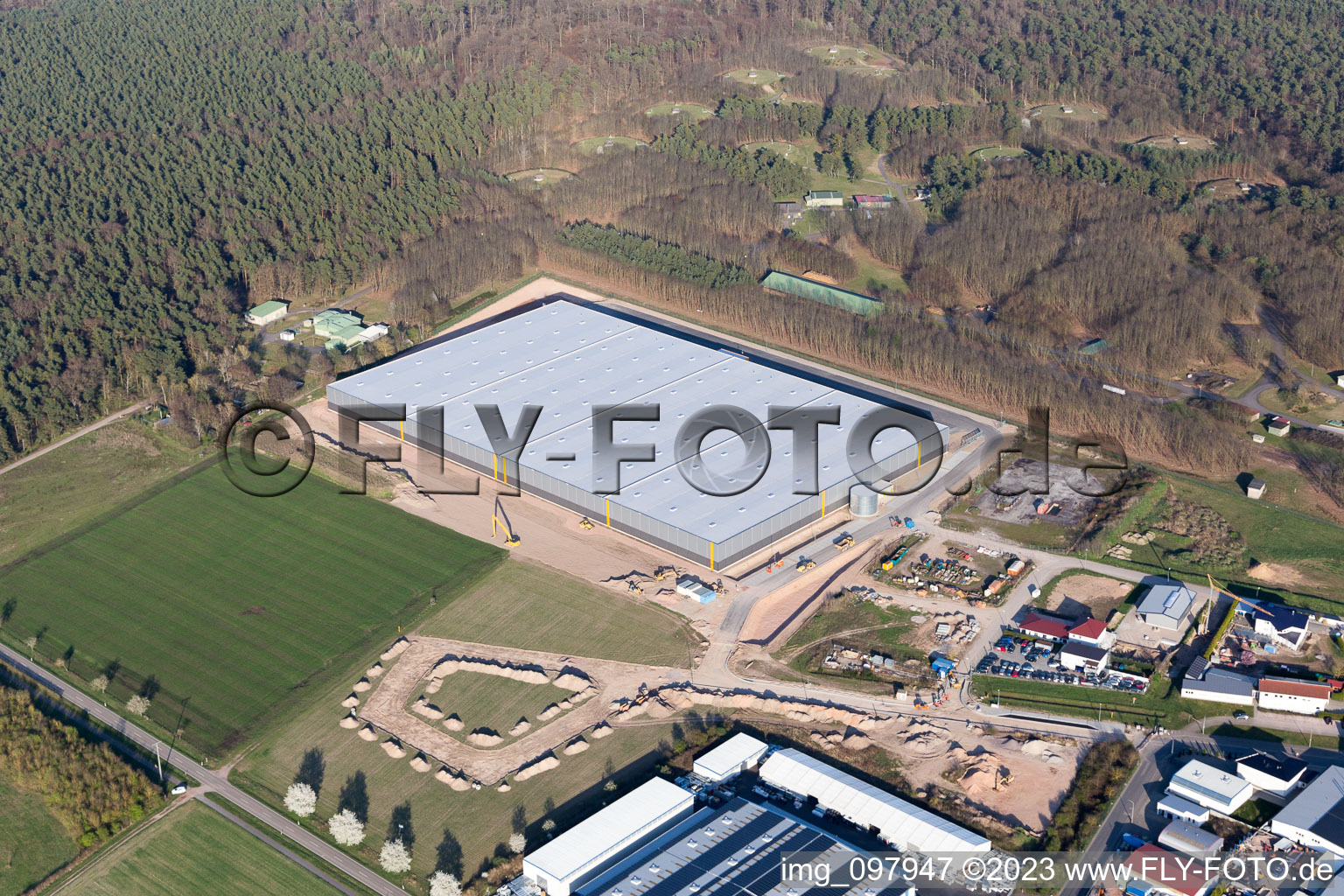 Bellheim dans le département Rhénanie-Palatinat, Allemagne hors des airs
