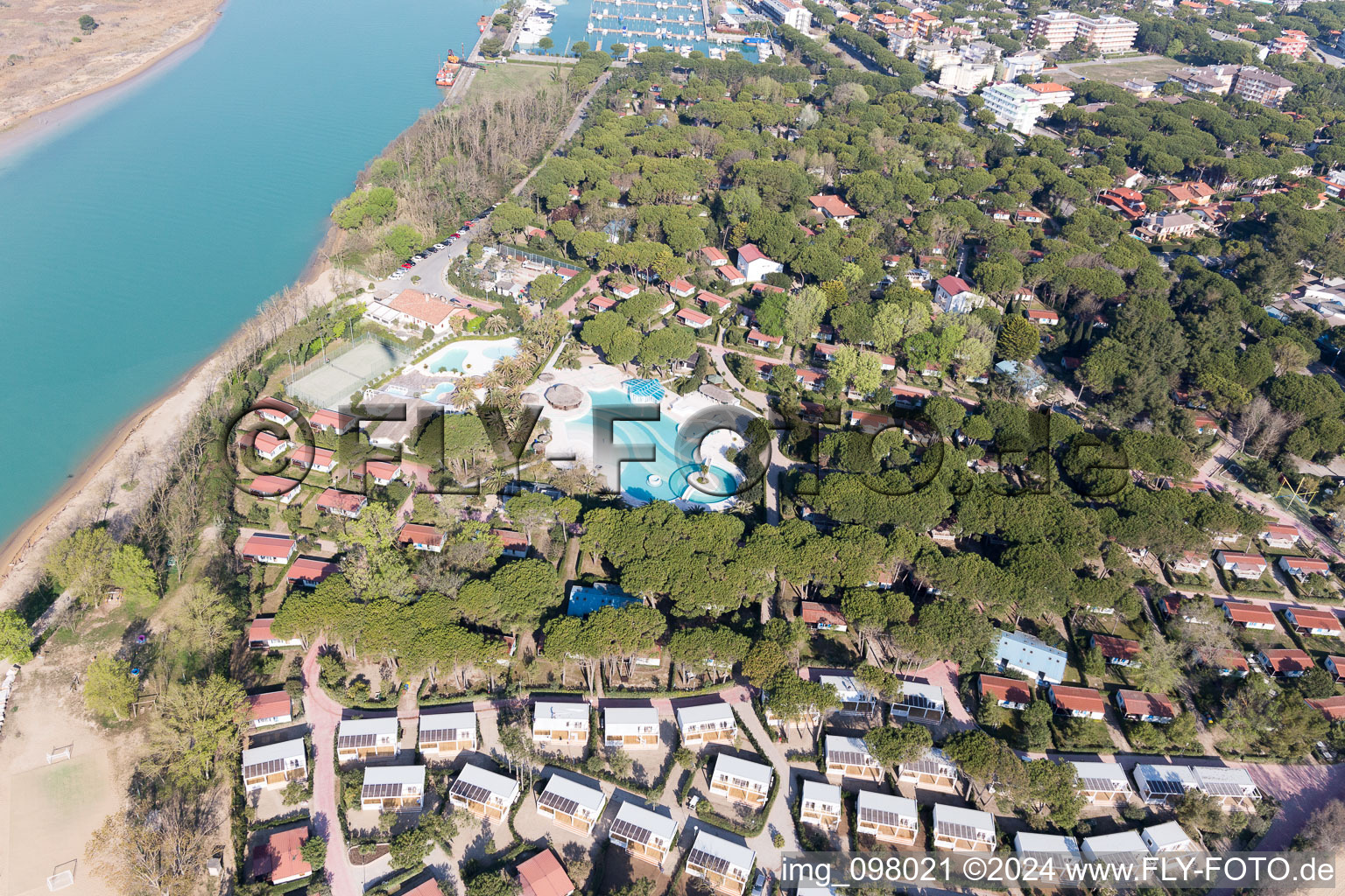 Lignano Riviera dans le département Frioul-Vénétie Julienne, Italie vue d'en haut