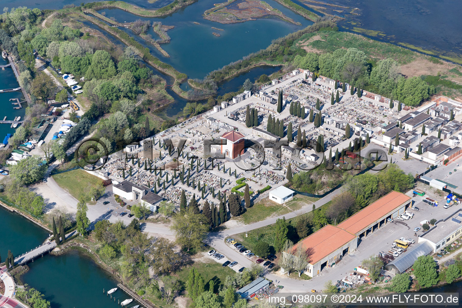 Grado dans le département Gorizia, Italie vue d'en haut