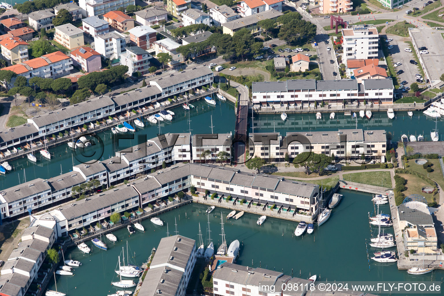 Lignano Sabbiadoro dans le département Udine, Italie du point de vue du drone