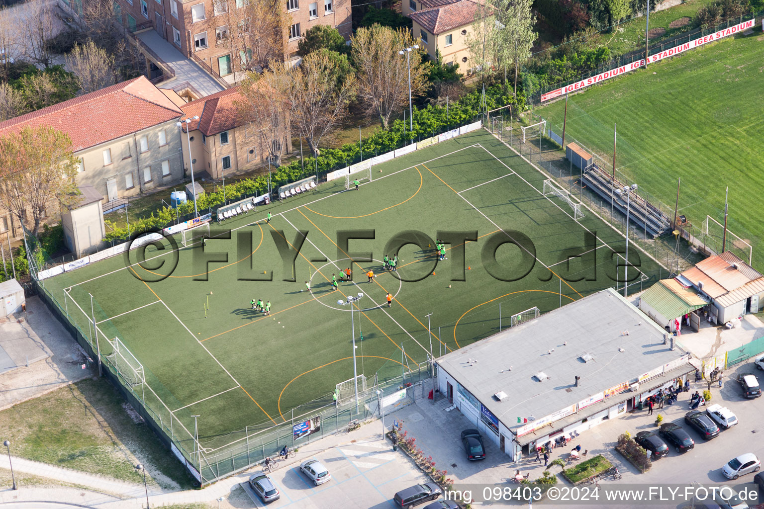 Vue aérienne de Terrain de sport à Igea Marina dans le département Émilie-Romagne, Italie