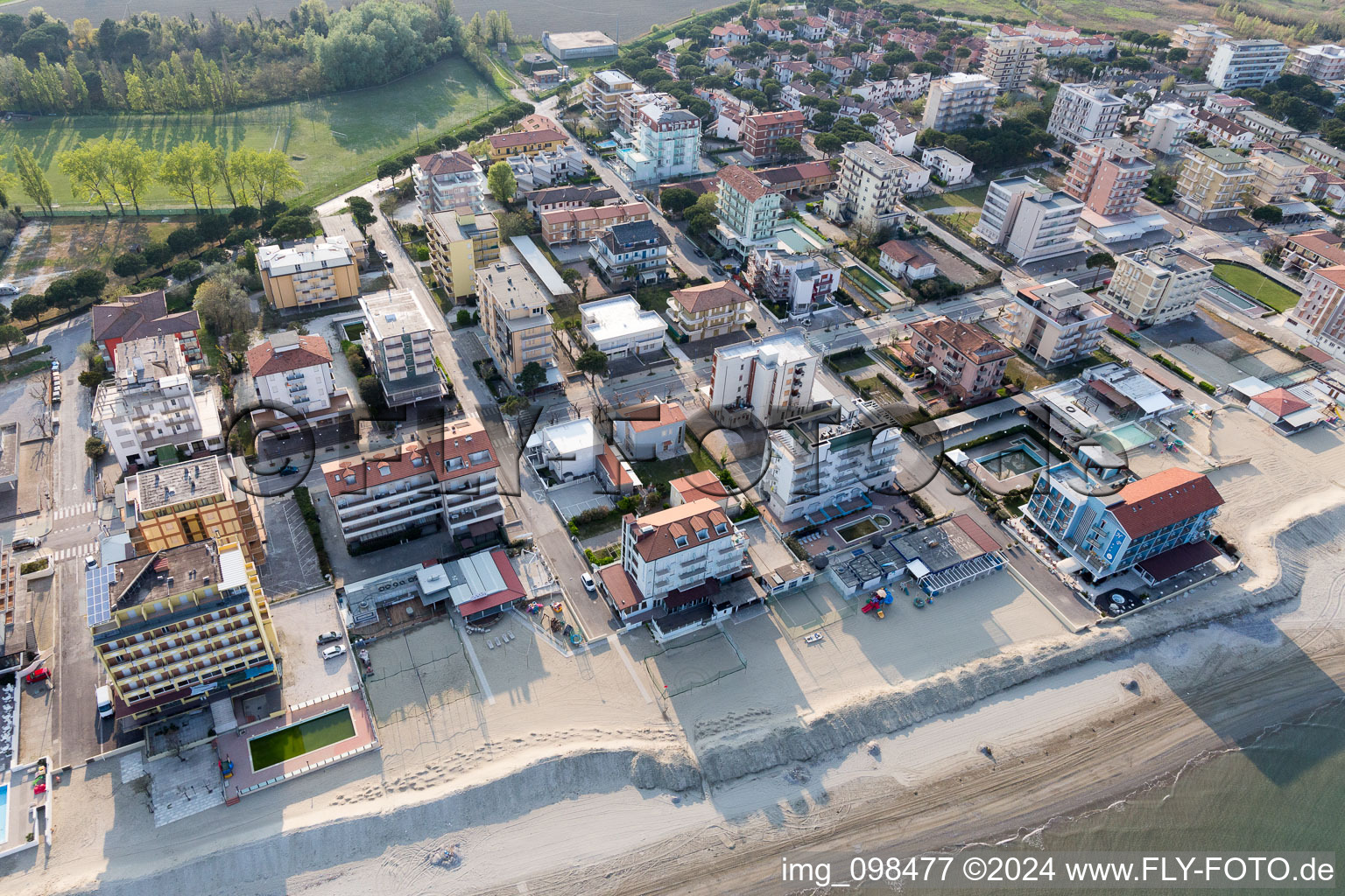 Lido DI Savio dans le département Émilie-Romagne, Italie vue d'en haut