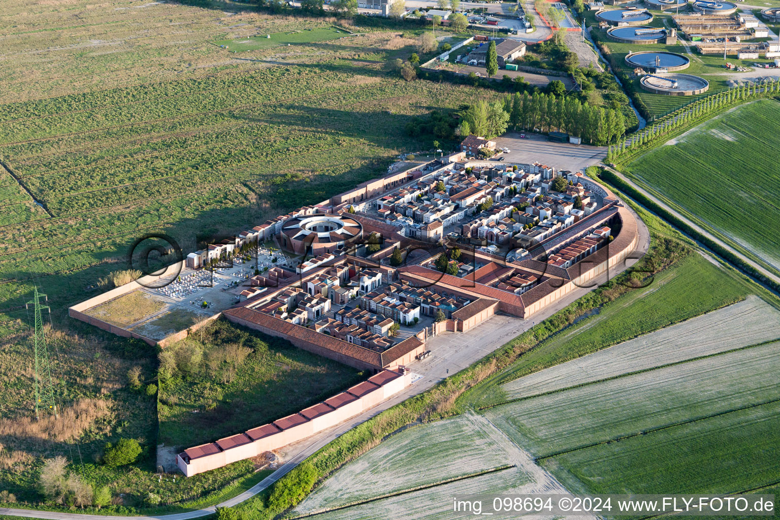 Vue aérienne de Comacchio dans le département Ferrara, Italie