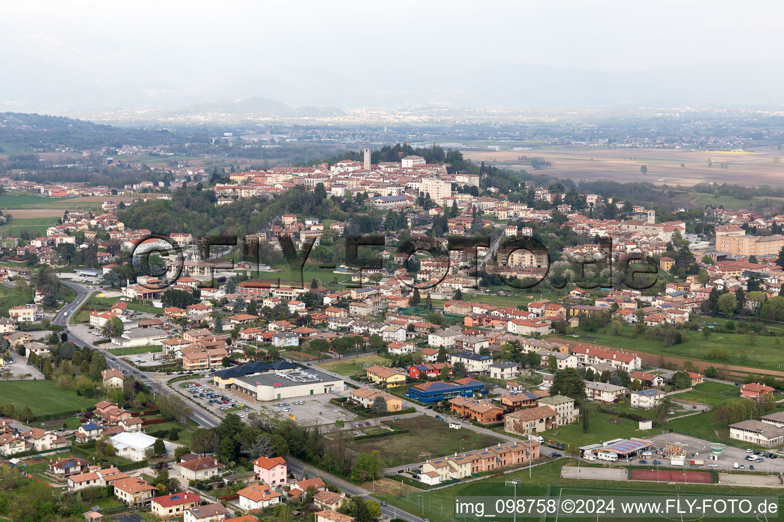 Photographie aérienne de San Daniele del Friuli dans le département Udine, Italie