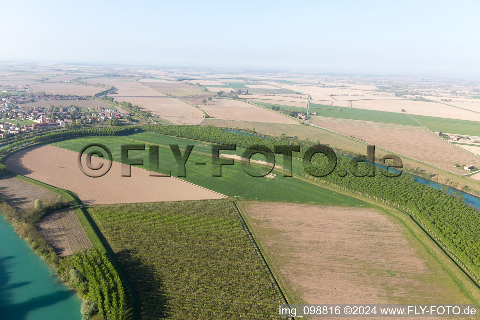 Vue oblique de San Filippo dans le département Vénétie, Italie