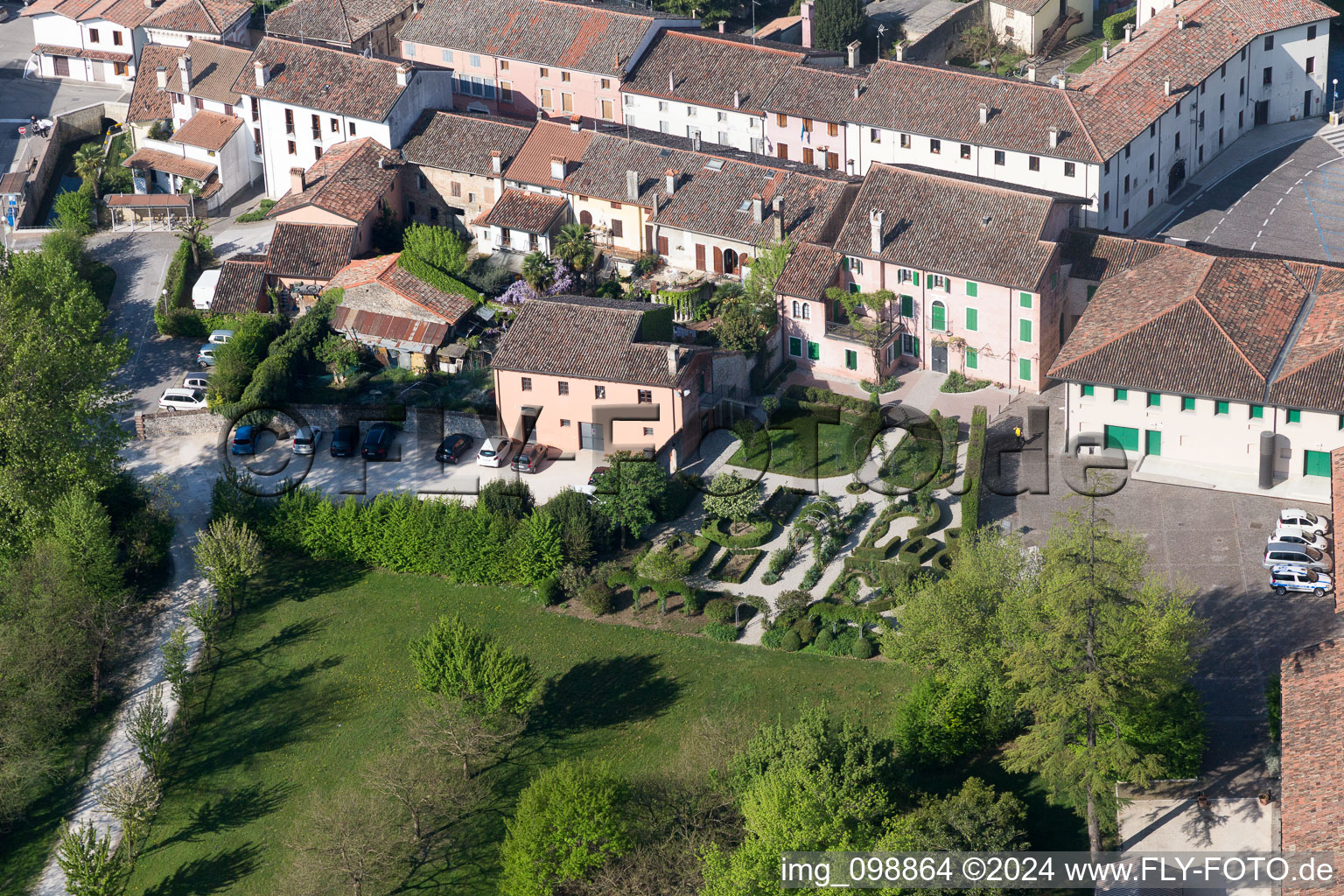 Vue aérienne de Sesto al Reghena dans le département Pordenone, Italie