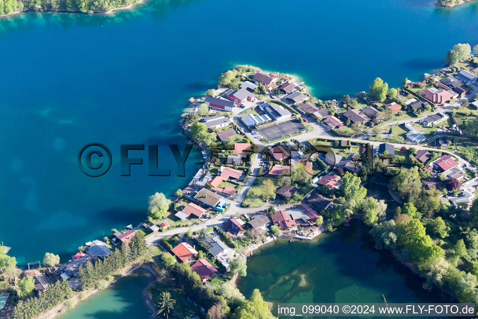 Beinheim dans le département Bas Rhin, France vu d'un drone