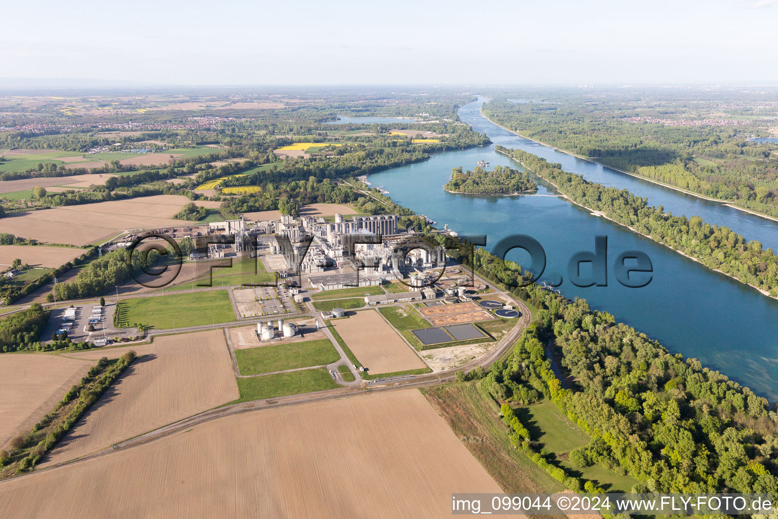 Beinheim dans le département Bas Rhin, France d'en haut