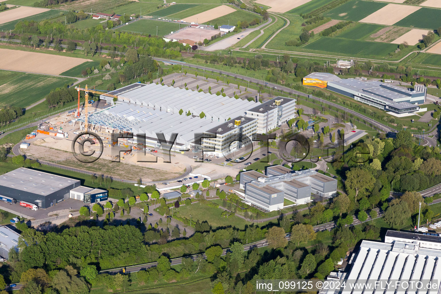 Vue aérienne de Chantier LuK à le quartier Vimbuch in Bühl dans le département Bade-Wurtemberg, Allemagne