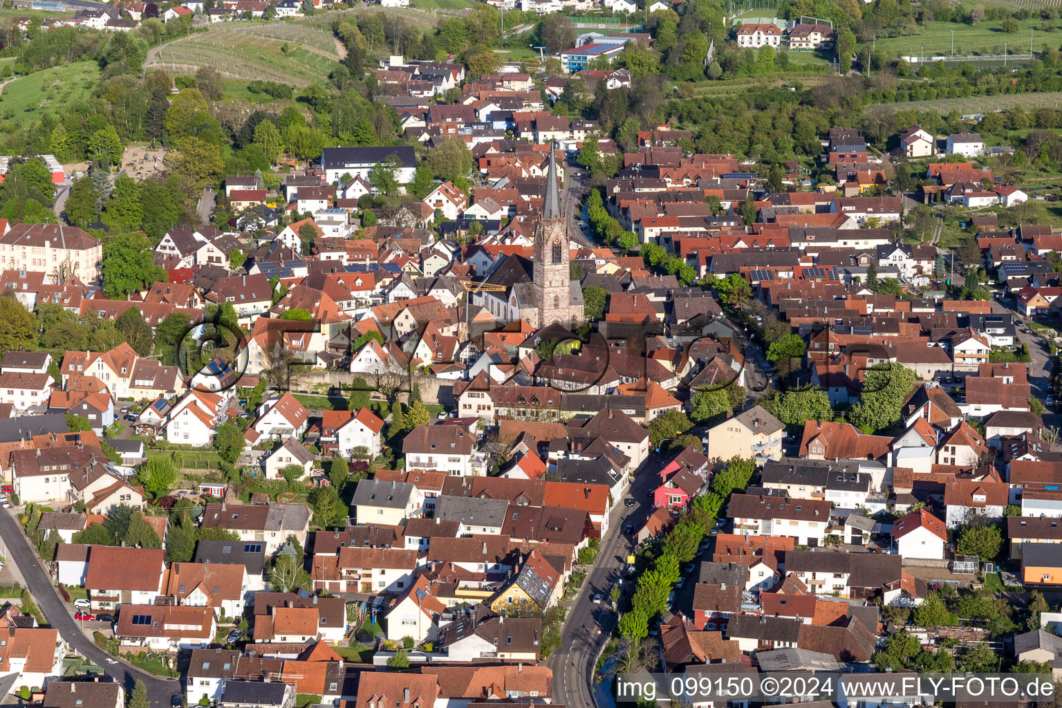 Vue aérienne de Quartier Steinbach in Baden-Baden dans le département Bade-Wurtemberg, Allemagne