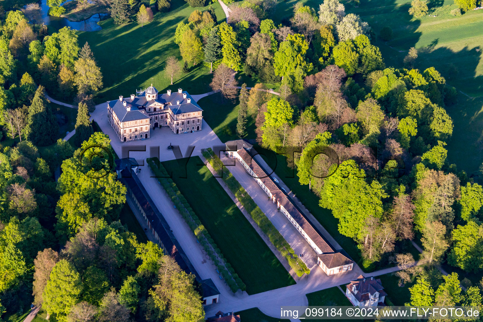 Enregistrement par drone de Favoris verrouillé à Förch à le quartier Förch in Rastatt dans le département Bade-Wurtemberg, Allemagne