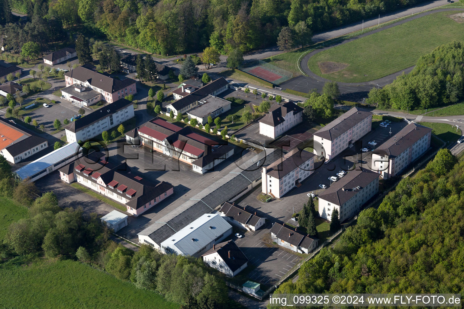 Drachenbronn-Birlenbach dans le département Bas Rhin, France vue du ciel