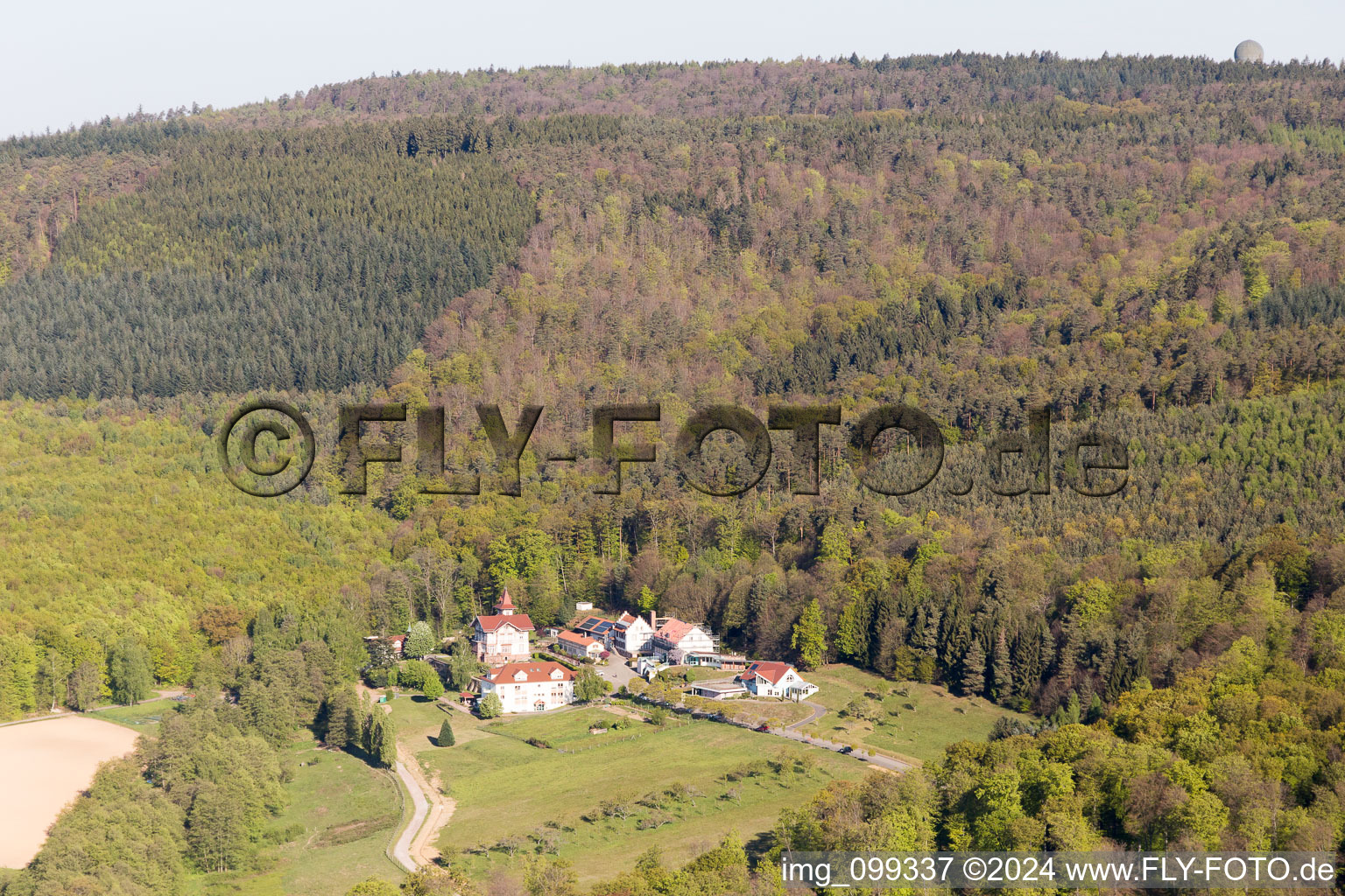 Vue oblique de Lobsann dans le département Bas Rhin, France