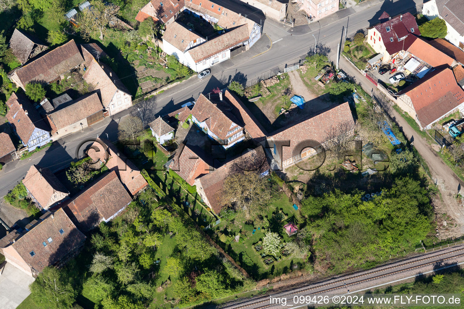 Vue aérienne de Uttenhoffen dans le département Bas Rhin, France