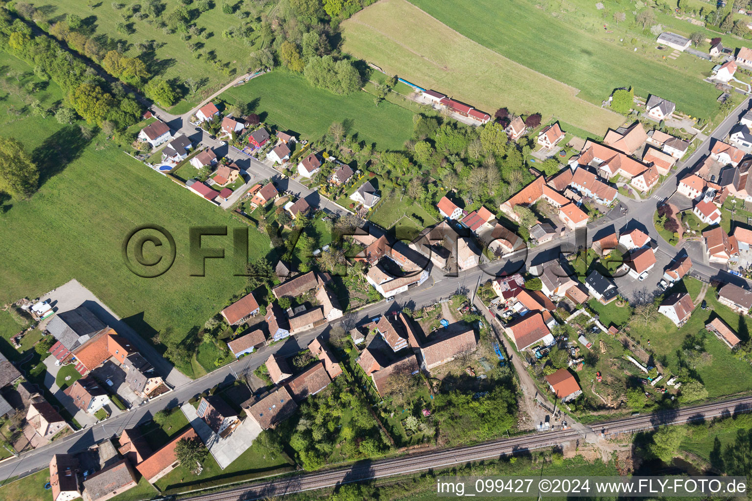 Photographie aérienne de Uttenhoffen dans le département Bas Rhin, France