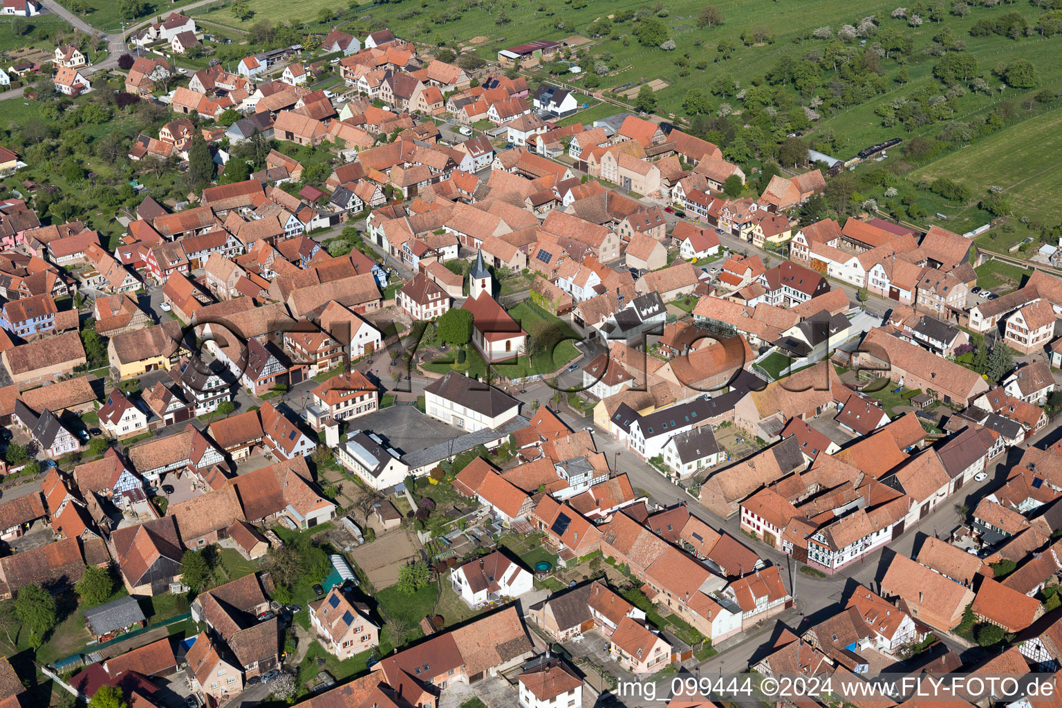 Photographie aérienne de Uhrwiller dans le département Bas Rhin, France