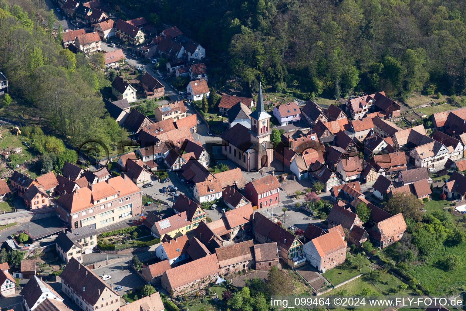 Offwiller dans le département Bas Rhin, France depuis l'avion