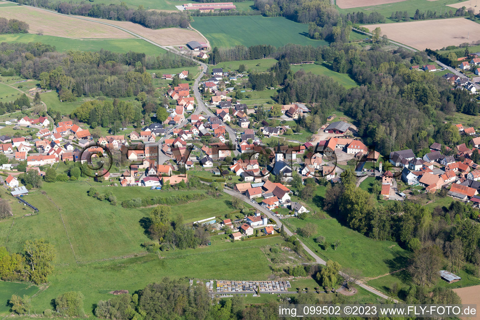 Enregistrement par drone de Gumbrechtshoffen dans le département Bas Rhin, France