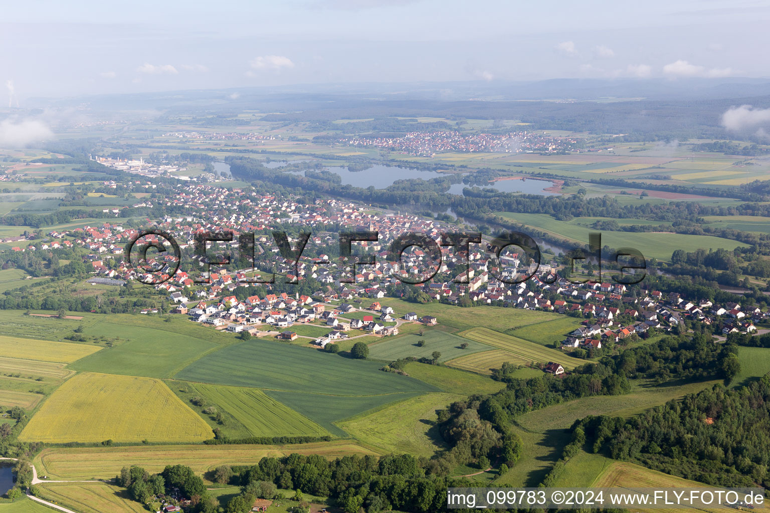 Vue aérienne de Bischberg dans le département Bavière, Allemagne