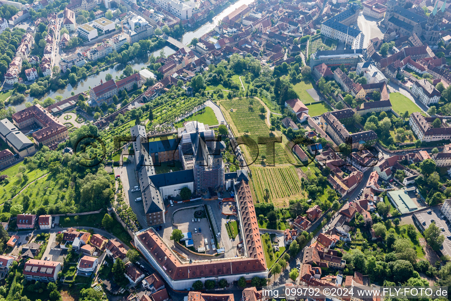 Vue aérienne de Monastère de Michaelsberg à Bamberg dans le département Bavière, Allemagne