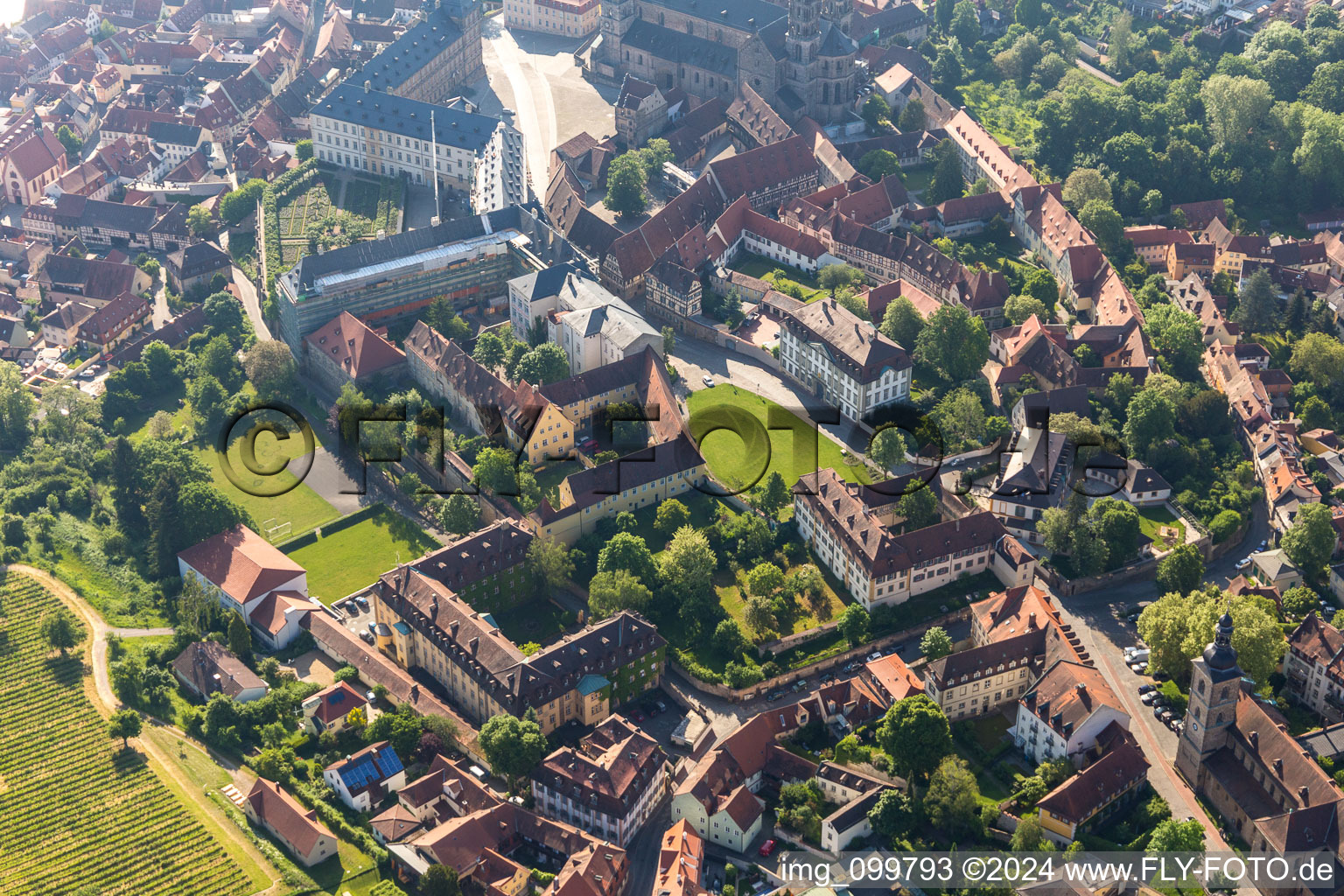 Vue aérienne de Aufseesianum - La maison des étudiants à Bamberg dans le département Bavière, Allemagne