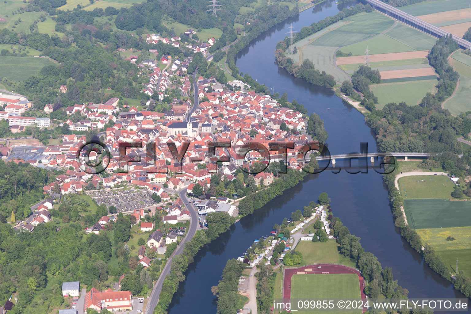 Eltmann dans le département Bavière, Allemagne vue du ciel