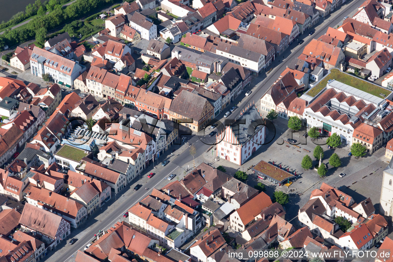 Haßfurt dans le département Bavière, Allemagne du point de vue du drone