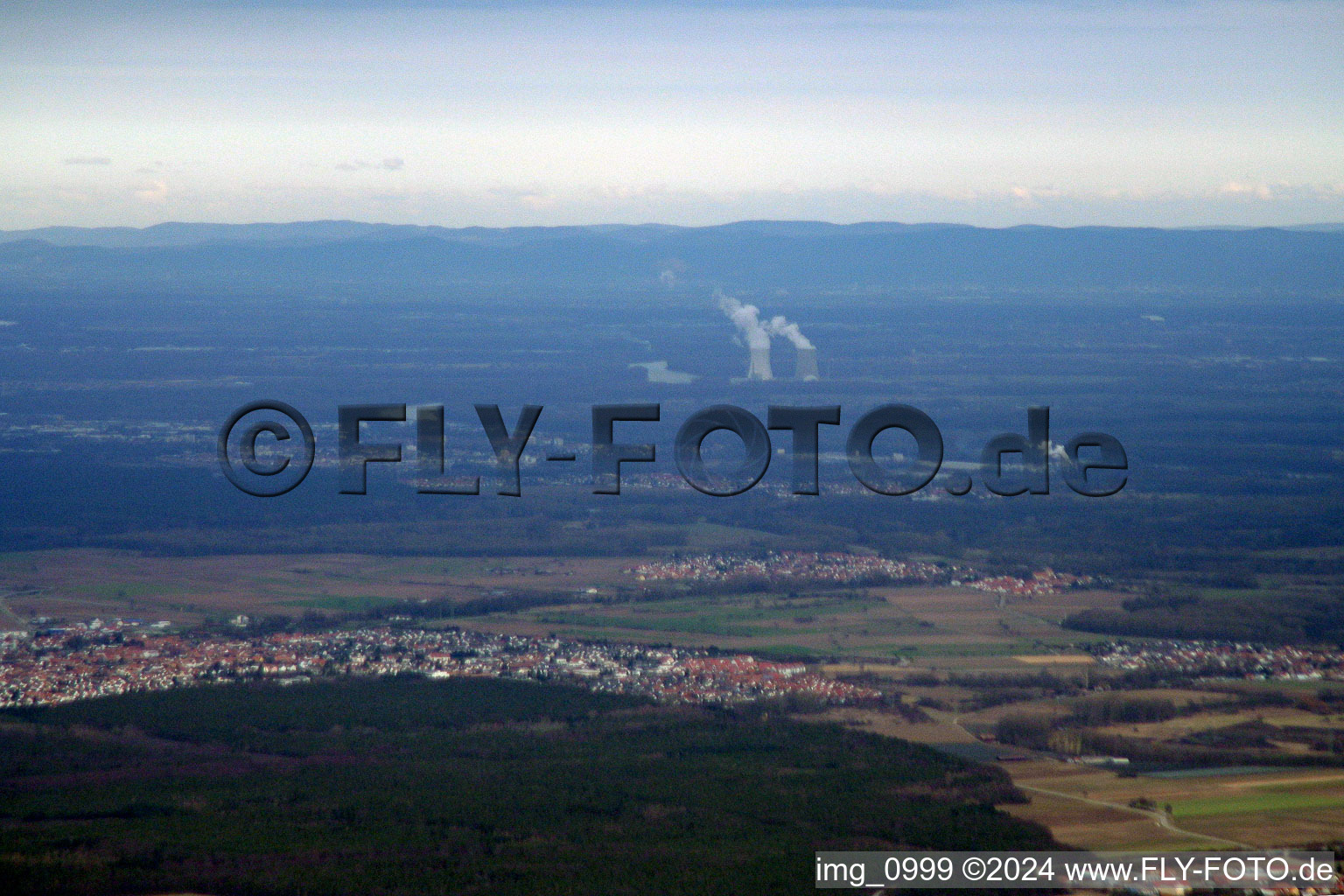 Vue aérienne de Du sud à Rheinzabern dans le département Rhénanie-Palatinat, Allemagne