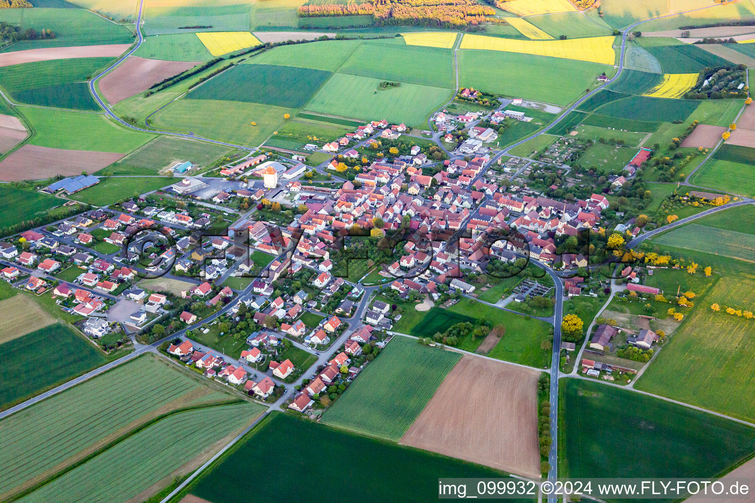 Vue aérienne de Greßthal dans le département Bavière, Allemagne