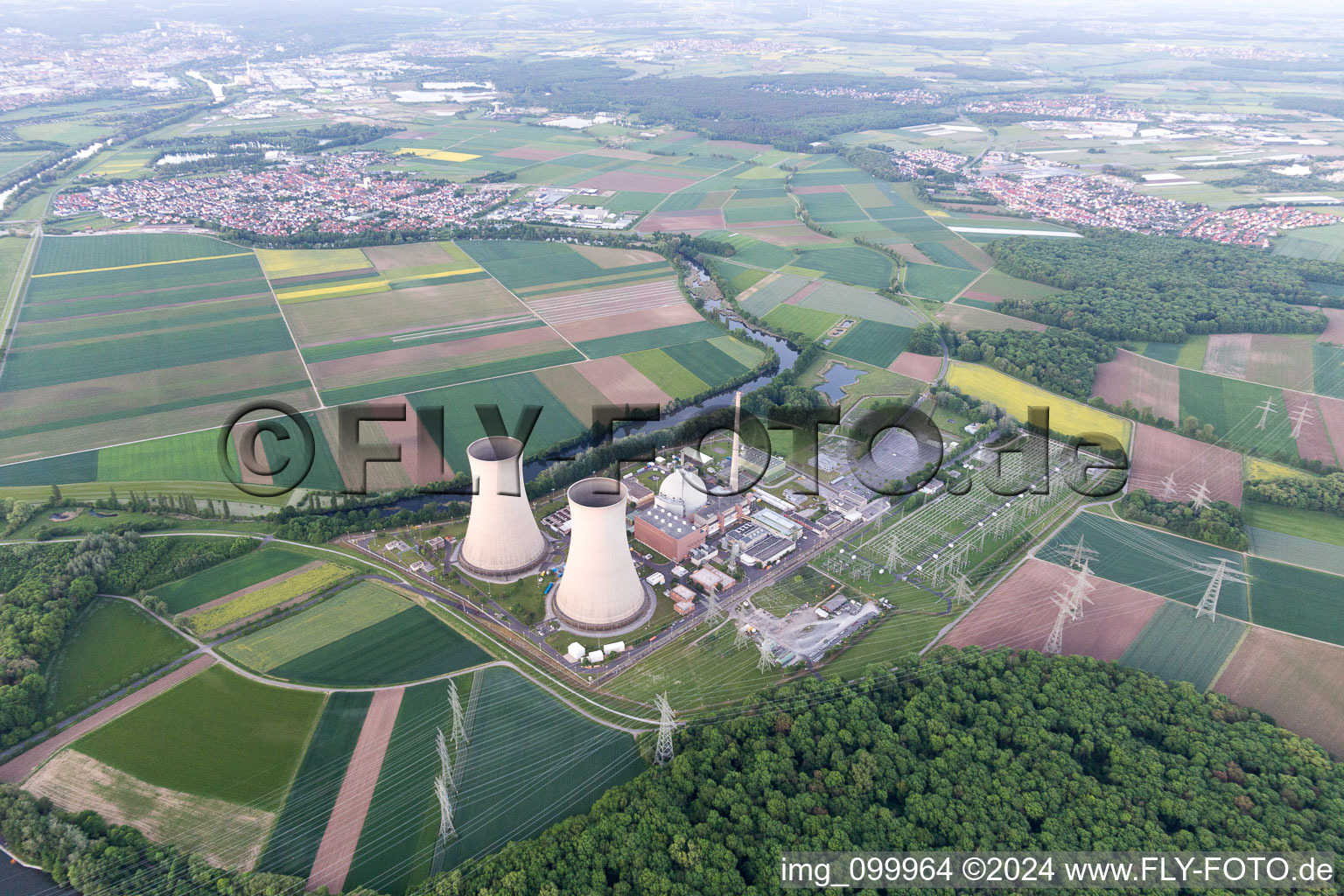 Image drone de KKG à Grafenrheinfeld dans le département Bavière, Allemagne