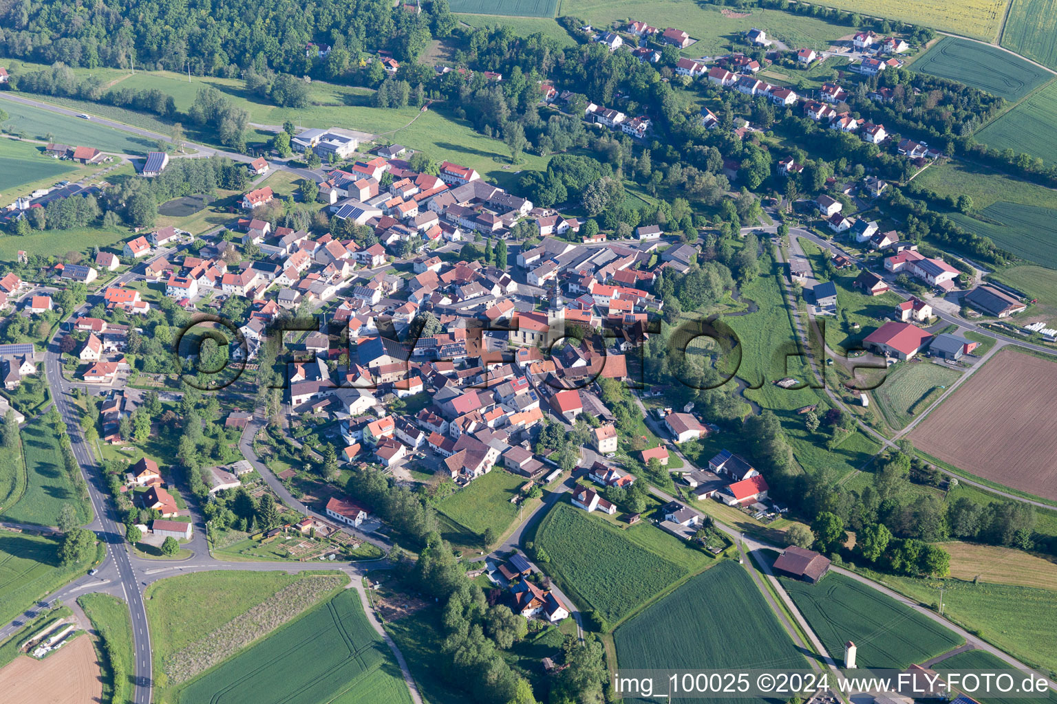 Quartier Kleineibstadt in Großeibstadt dans le département Bavière, Allemagne d'en haut