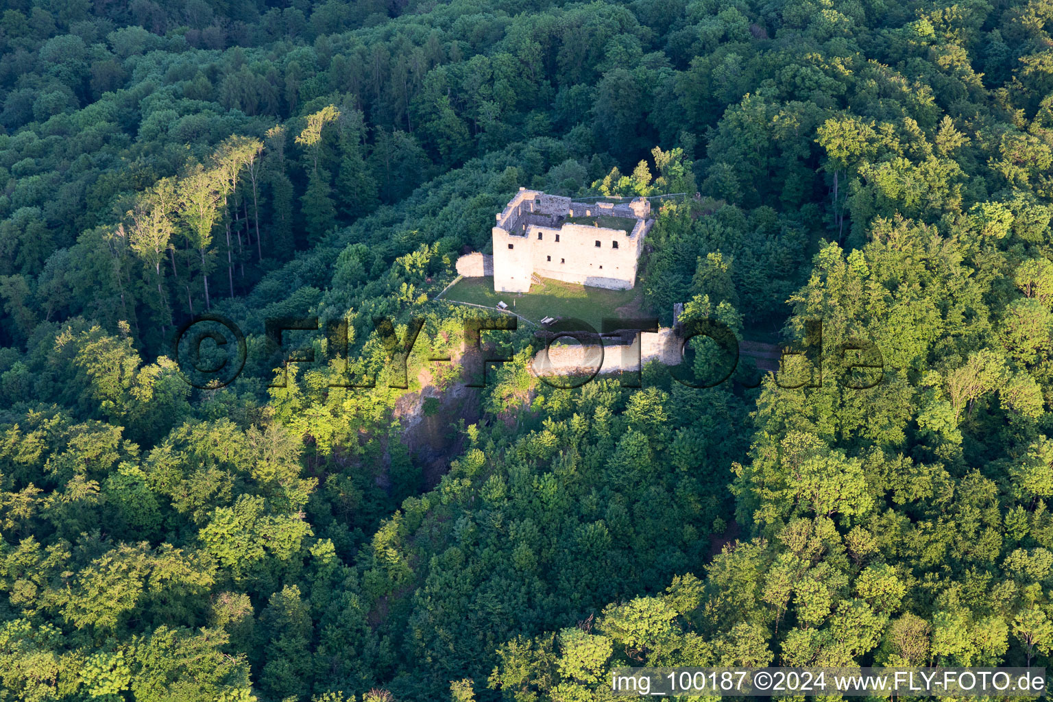 Hohnhausen dans le département Bavière, Allemagne depuis l'avion