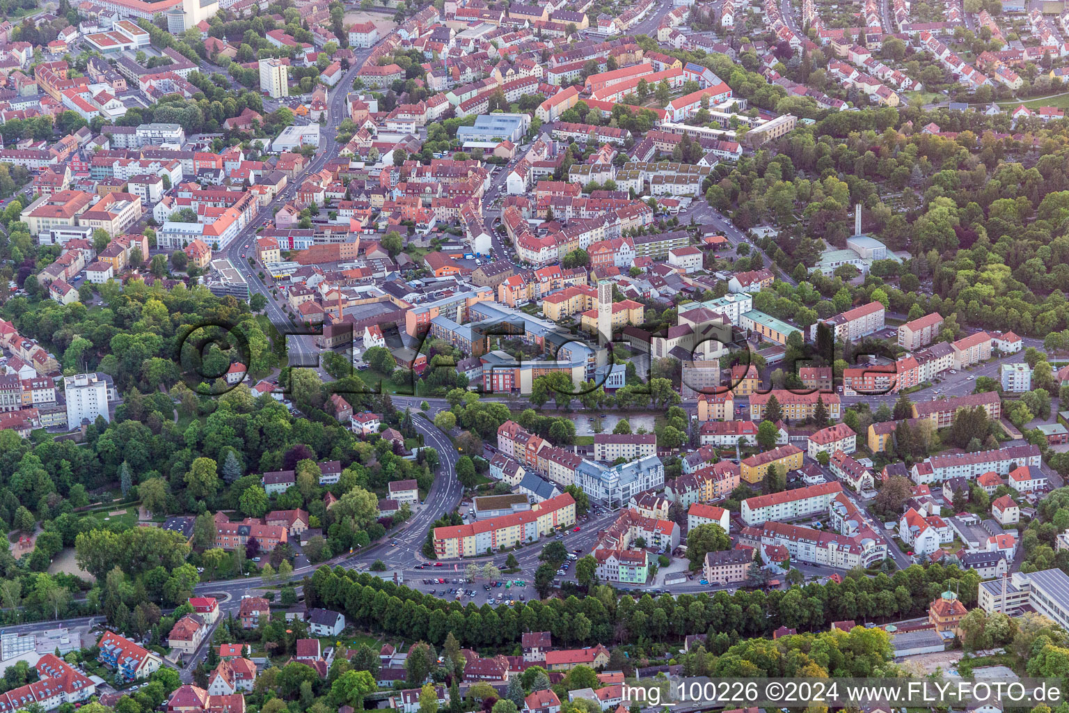 Vue oblique de Schweinfurt dans le département Bavière, Allemagne