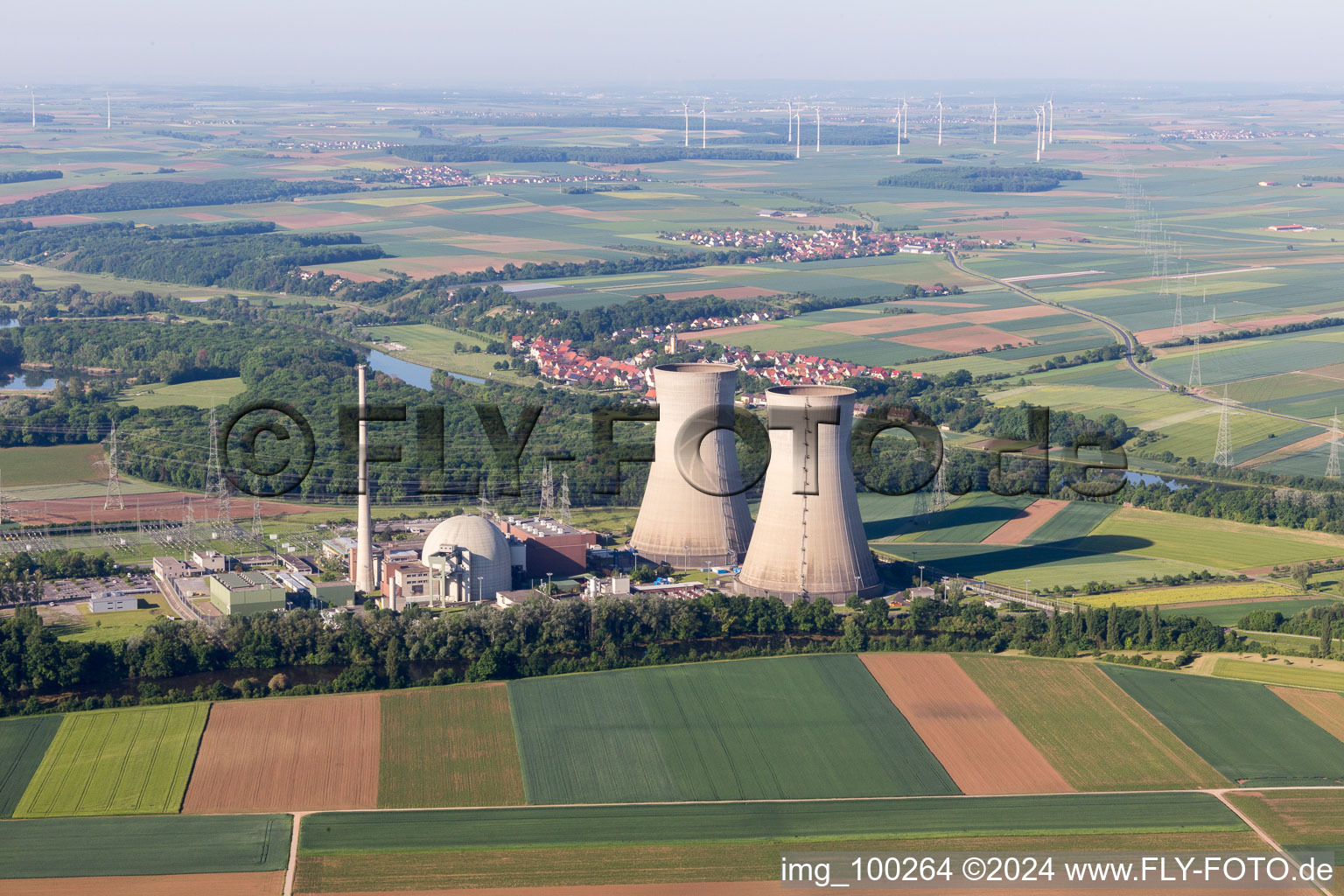 Grafenrheinfeld dans le département Bavière, Allemagne vue d'en haut