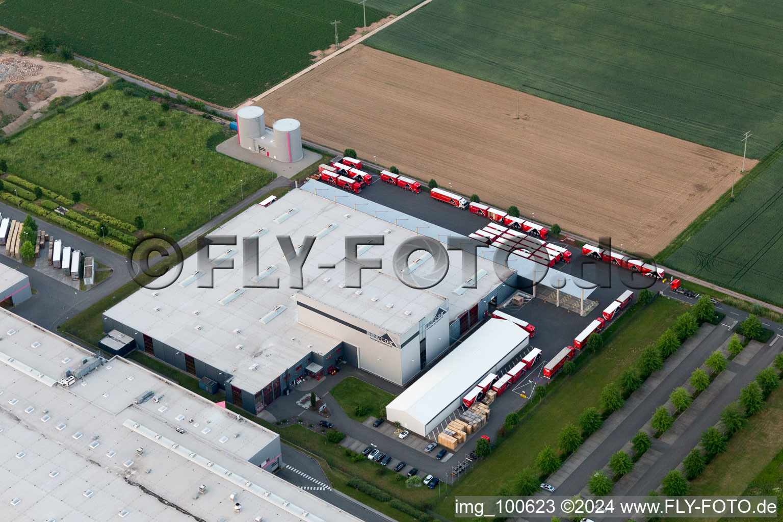 Photographie aérienne de Tricor à le quartier Offenbach in Offenbach an der Queich dans le département Rhénanie-Palatinat, Allemagne