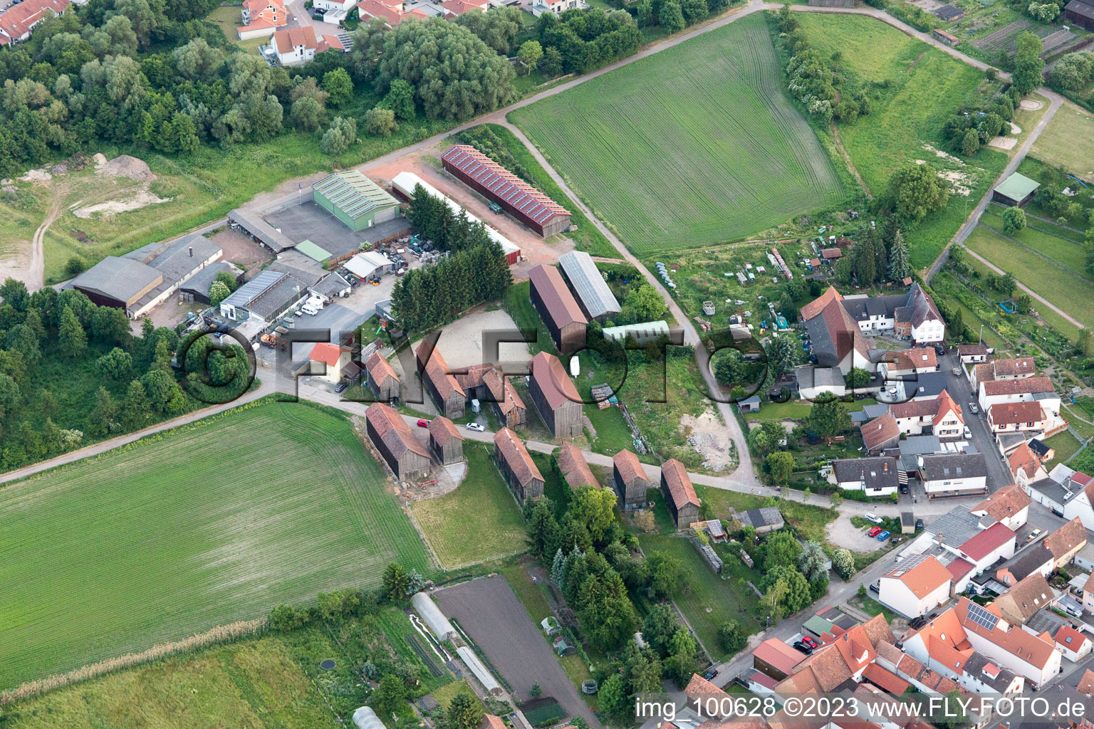 Quartier Herxheim in Herxheim bei Landau dans le département Rhénanie-Palatinat, Allemagne depuis l'avion