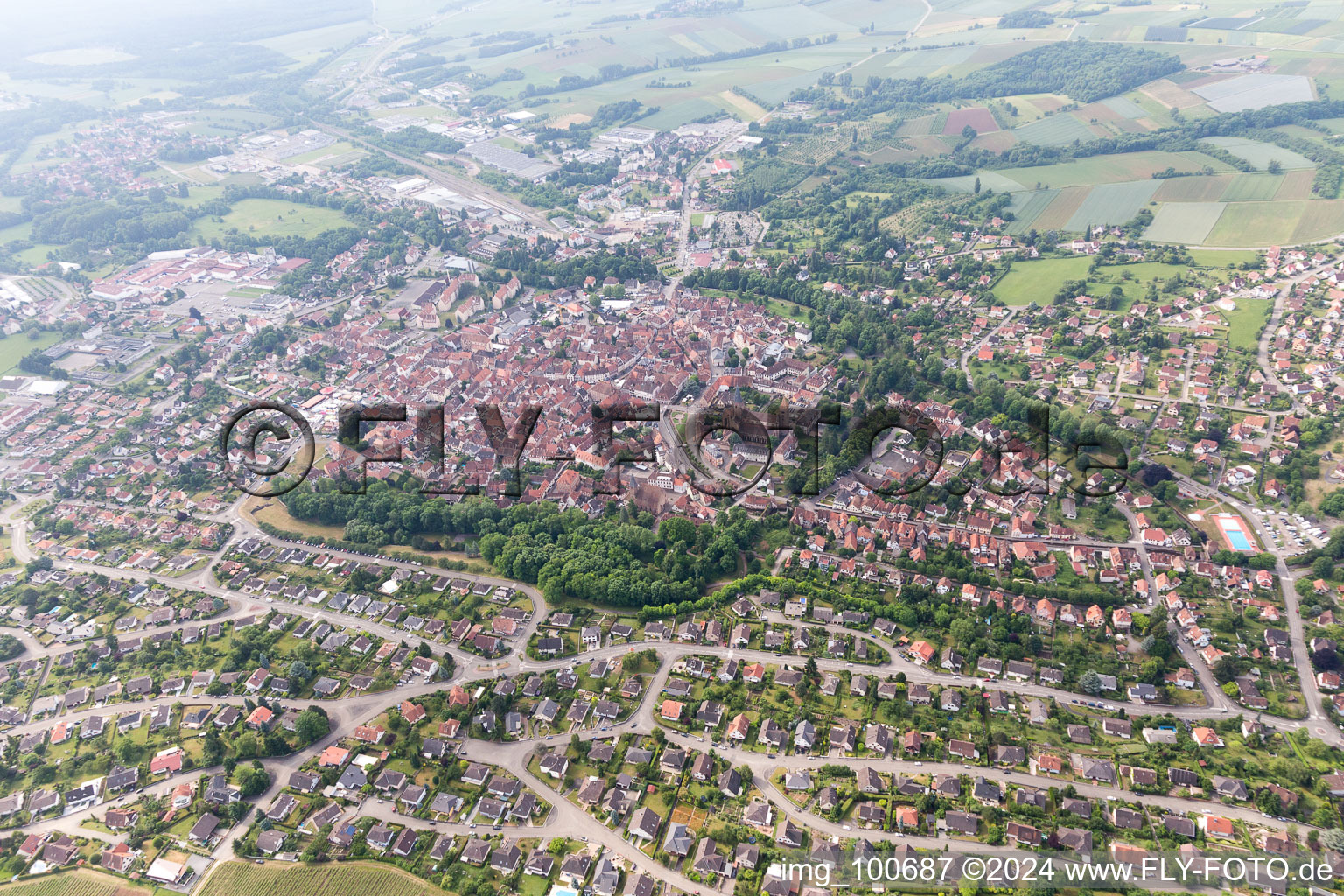 Wissembourg dans le département Bas Rhin, France d'en haut