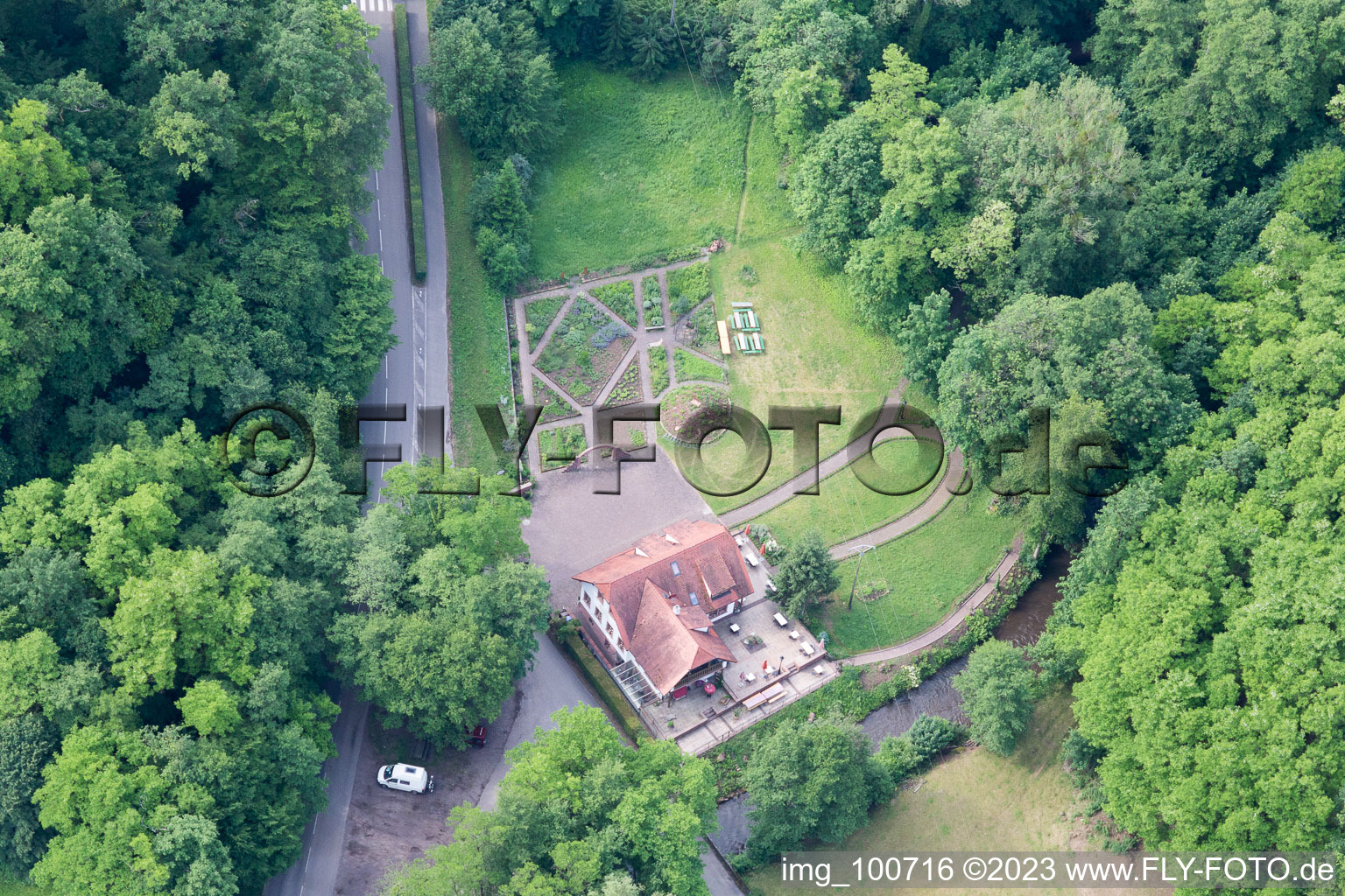 Vue aérienne de Sankt Germannshof dans le département Rhénanie-Palatinat, Allemagne