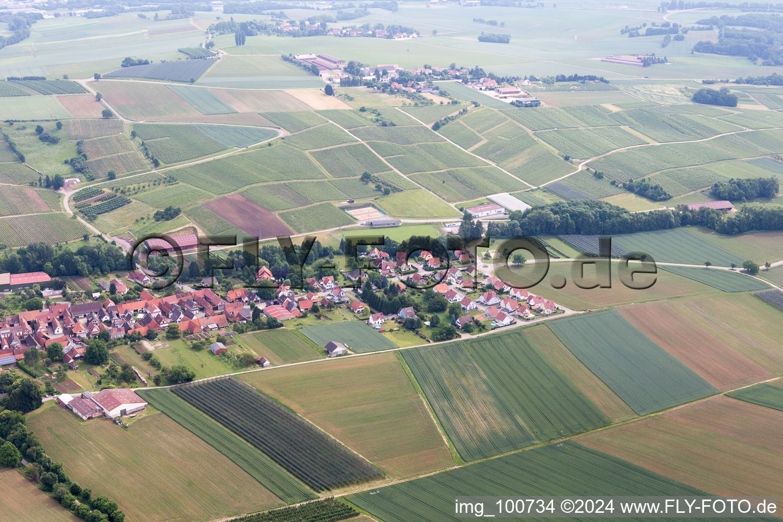 Steinseltz dans le département Bas Rhin, France vue du ciel