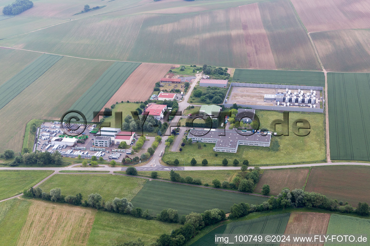 Niederlauterbach dans le département Bas Rhin, France vue du ciel