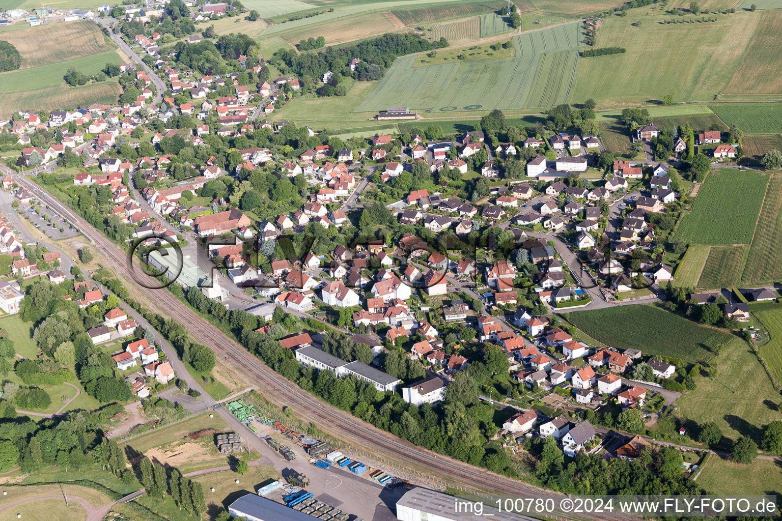 Kutzenhausen dans le département Bas Rhin, France d'en haut