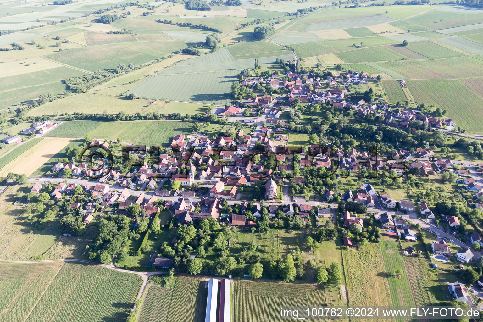 Kutzenhausen dans le département Bas Rhin, France vue d'en haut