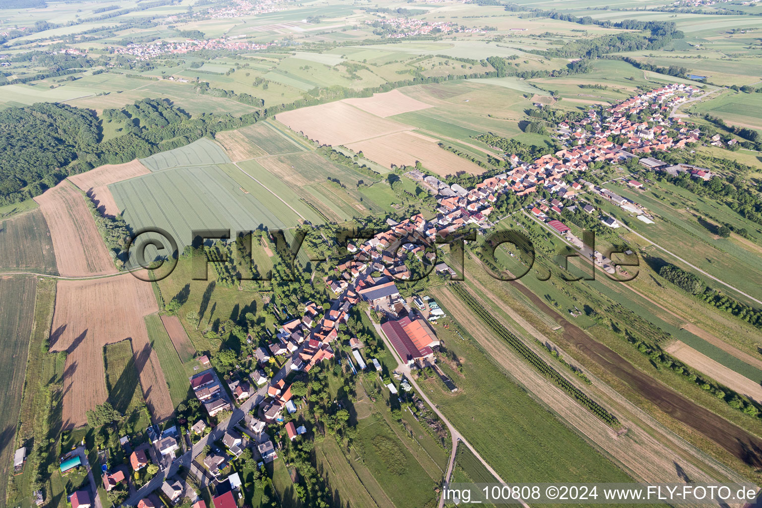 Vue d'oiseau de Forstheim dans le département Bas Rhin, France