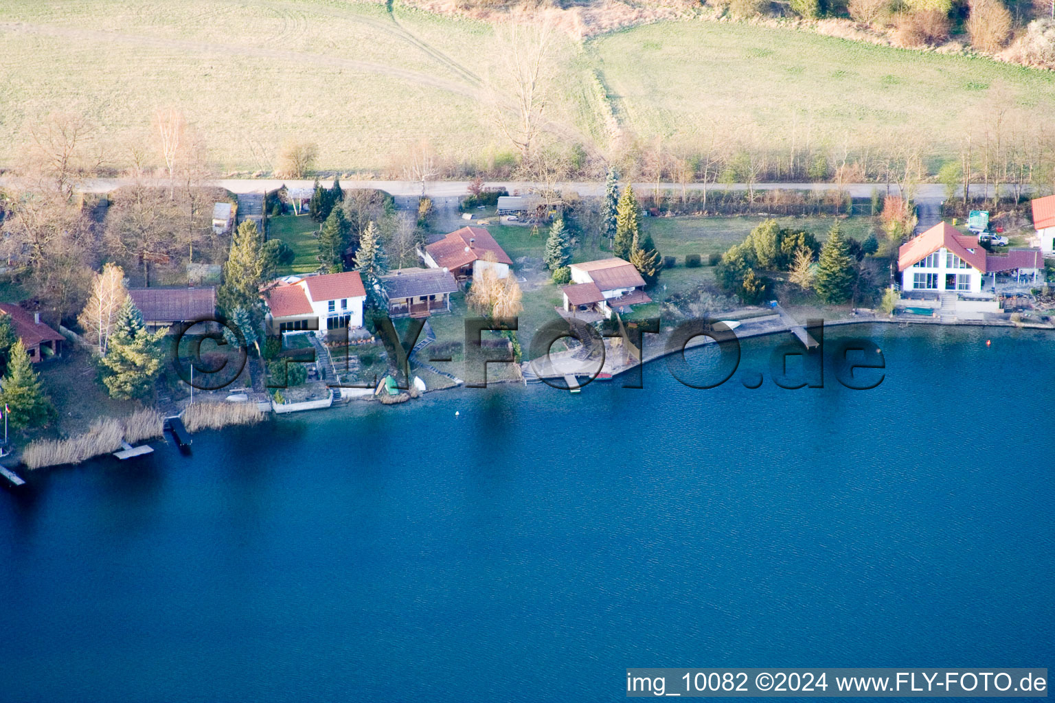 Zone de loisirs Bleu Adriatique à Altrip dans le département Rhénanie-Palatinat, Allemagne vue d'en haut