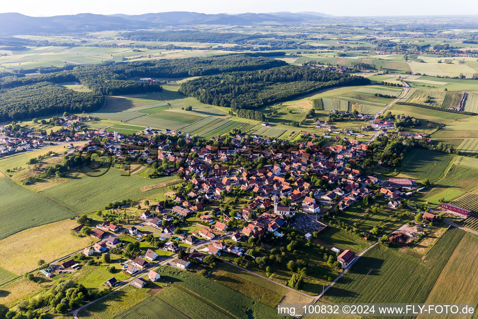 Photographie aérienne de Schœnenbourg à Schœnenbourg dans le département Bas Rhin, France