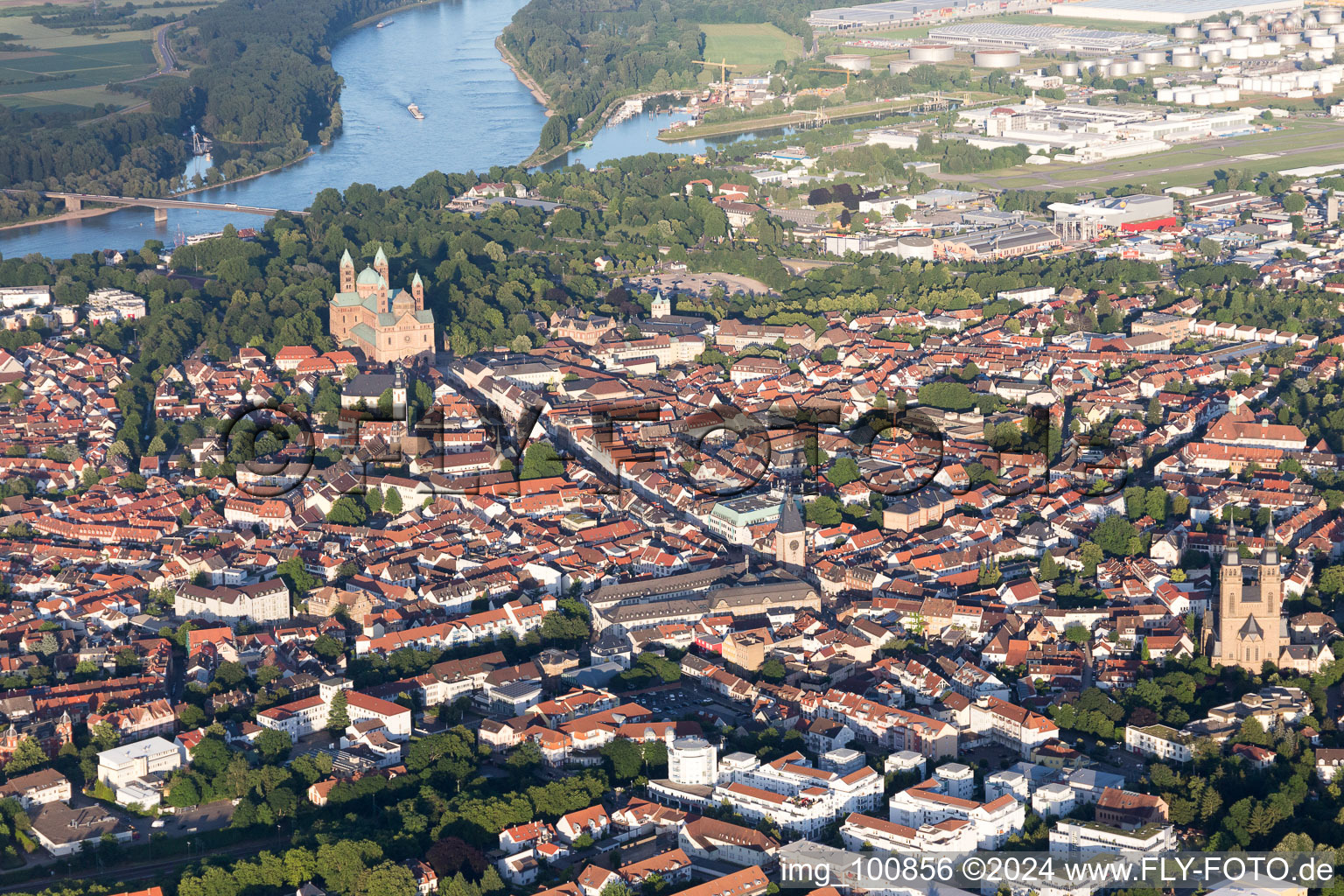 Enregistrement par drone de Speyer dans le département Rhénanie-Palatinat, Allemagne